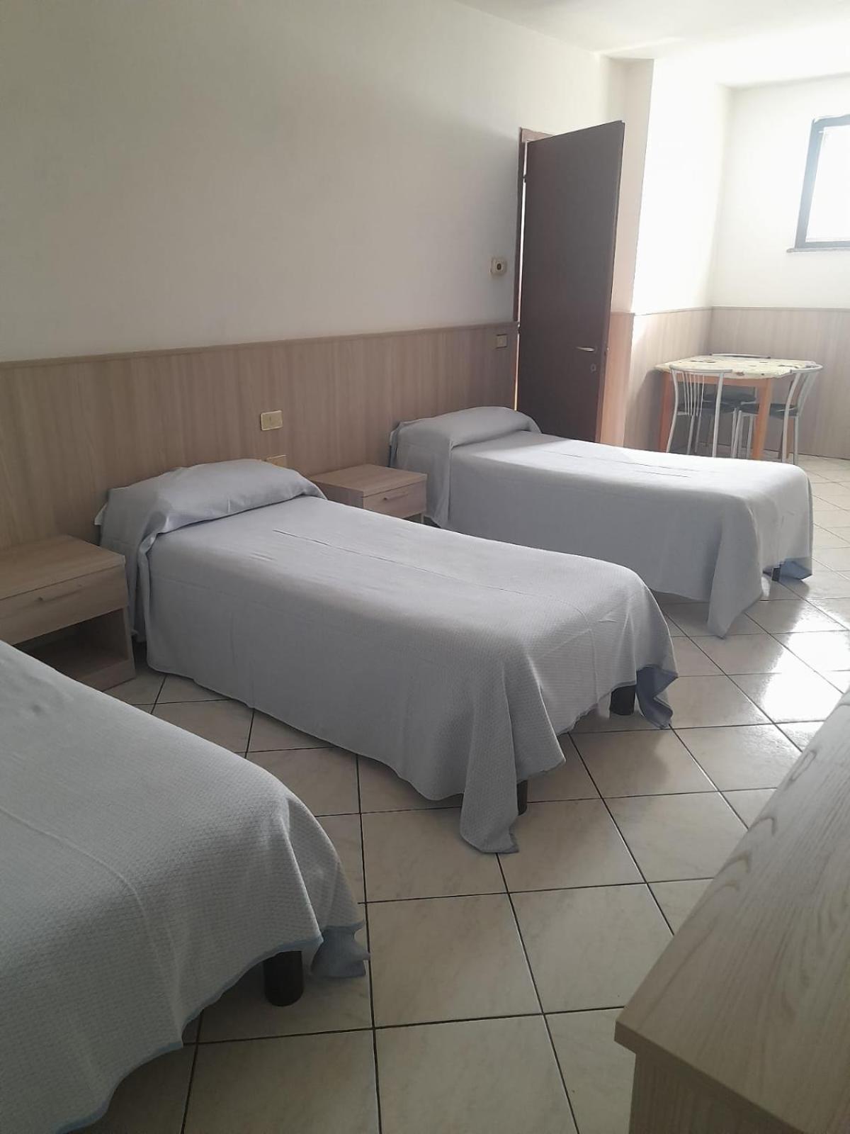 Hotel Residence La Fontana Mariano Comense Luaran gambar
